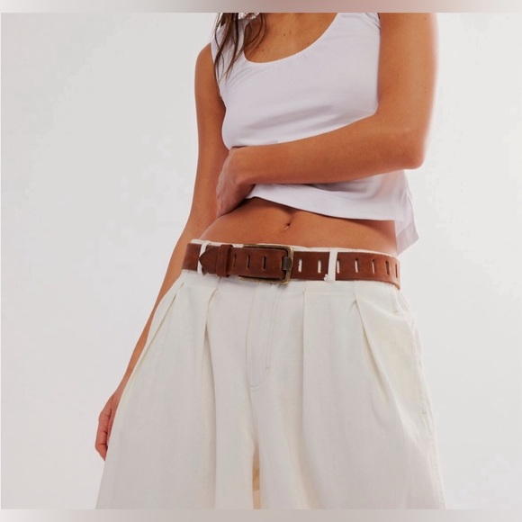 NWT Free People We The Free Ridley Pull-On Barrel Jeans - Ecru long - Small TALL - Picture 5 of 9